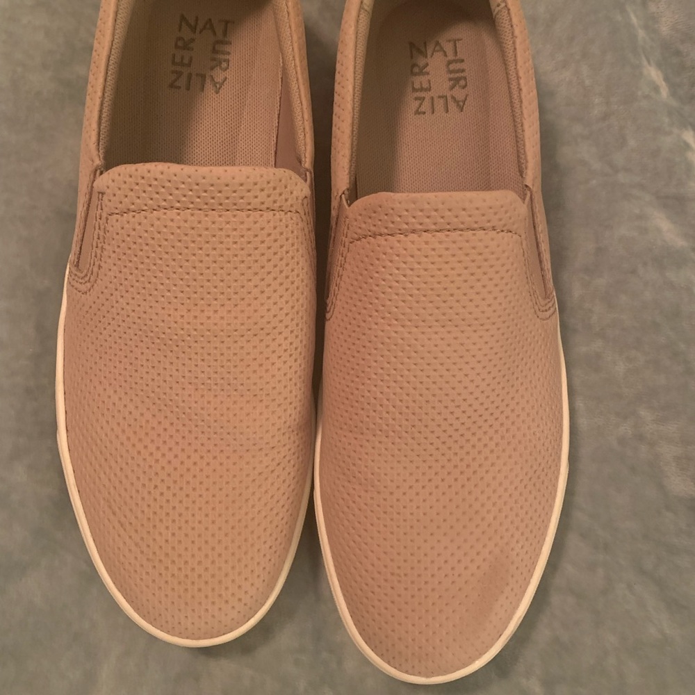 Slip-On Naturalizer Shoes